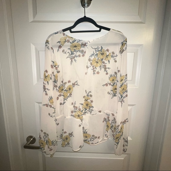 Forever 21 (3X) contemporary flower blouse - Picture 5 of 6